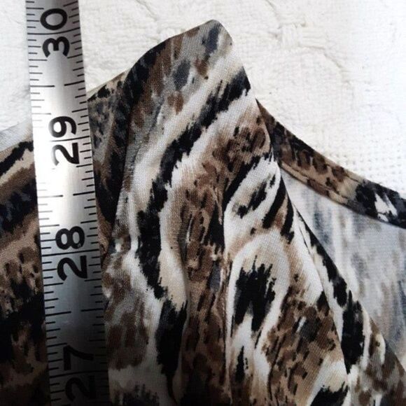 Susan Graver Women's Drape Neck Blouse size 2X - Picture 11 of 12